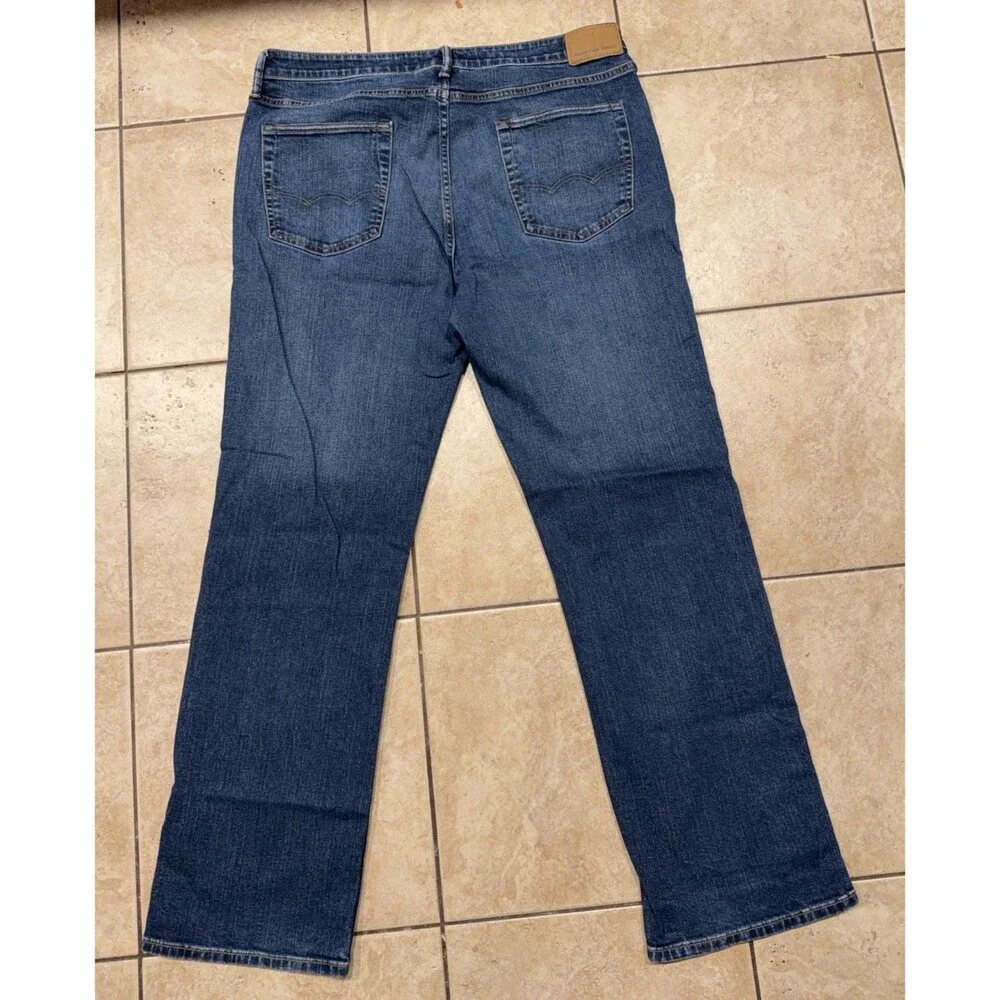 American Eagle Jeans Mens 36x34 Original Bootcut Airflex Blue Denim Whiskers